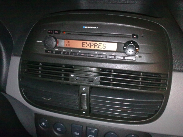 cd radio punto.jpg